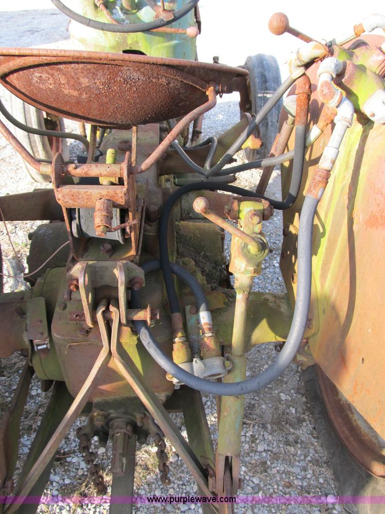 image for item B2599 Oliver Super 55 tractor