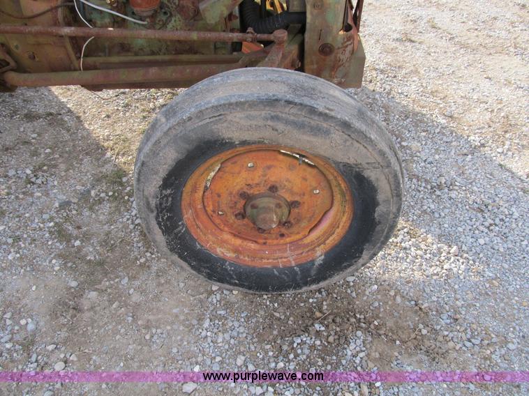 image for item B2599 Oliver Super 55 tractor