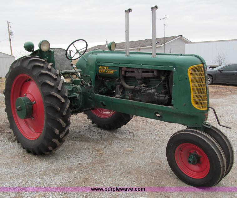 image for item B5097 1940 Oliver 70 row crop tractor