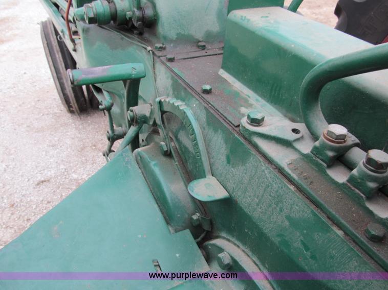 image for item B5097 1940 Oliver 70 row crop tractor