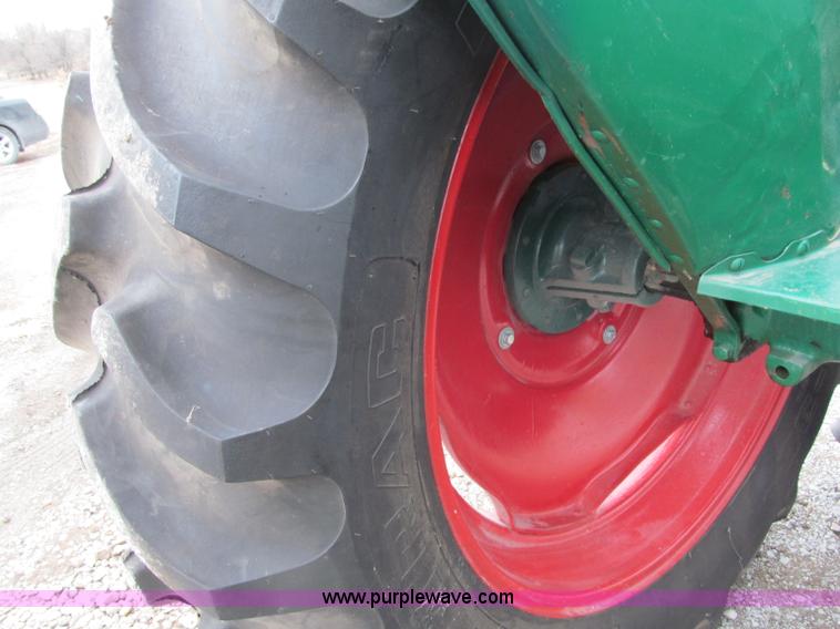 image for item B5097 1940 Oliver 70 row crop tractor