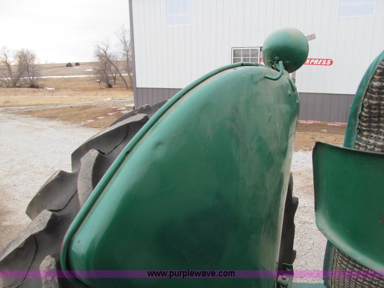 image for item B5097 1940 Oliver 70 row crop tractor