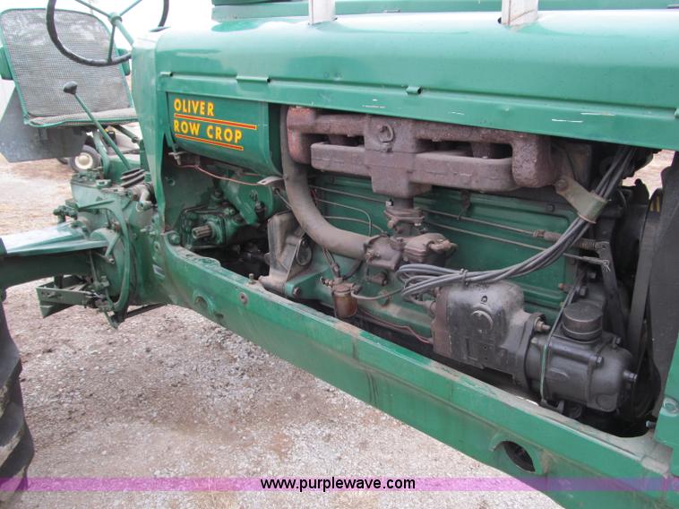 image for item B5097 1940 Oliver 70 row crop tractor