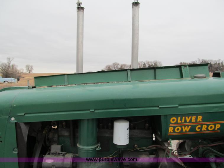 image for item B5097 1940 Oliver 70 row crop tractor