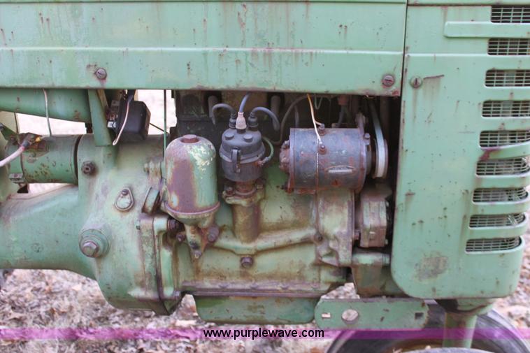 image for item B8837 1951 John Deere MT tractor