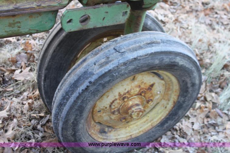 image for item B8837 1951 John Deere MT tractor