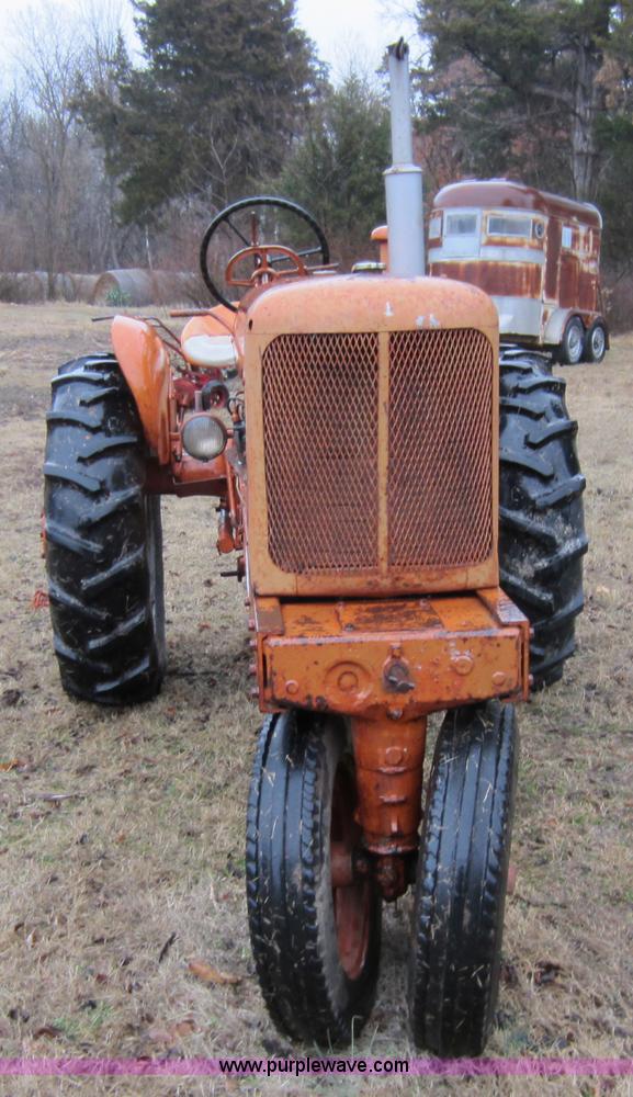 image for item C5273 1949 Allis-Chalmers WD tractor