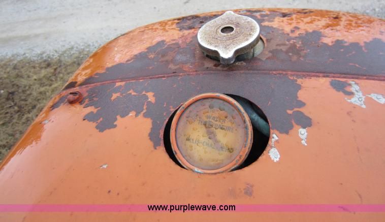 image for item C5273 1949 Allis-Chalmers WD tractor