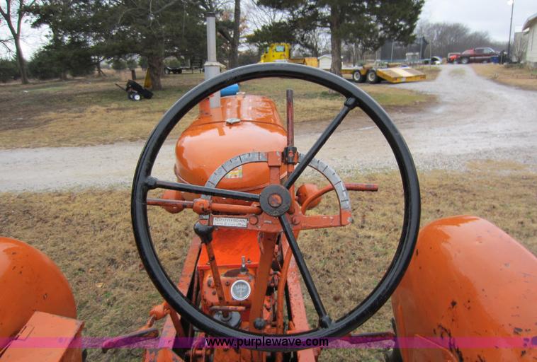 image for item C5273 1949 Allis-Chalmers WD tractor