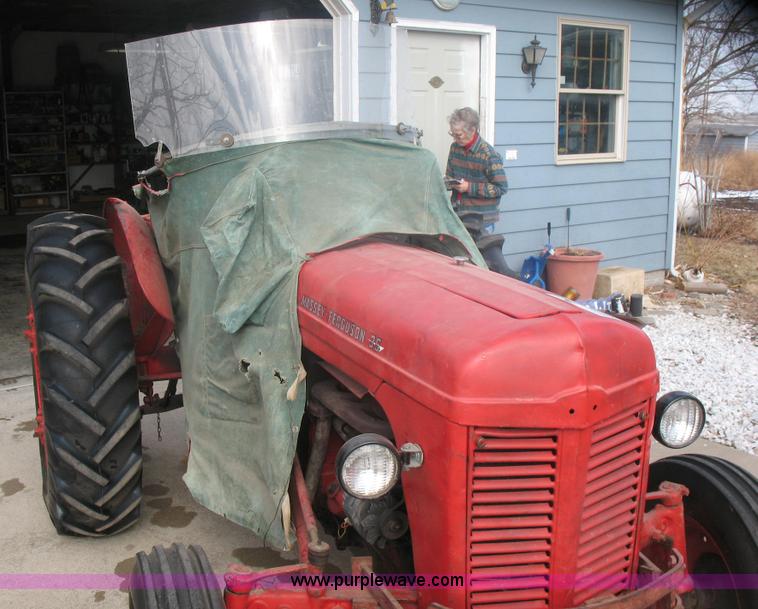 image for item D6571 1958 Massey-Ferguson TD-35 tractor