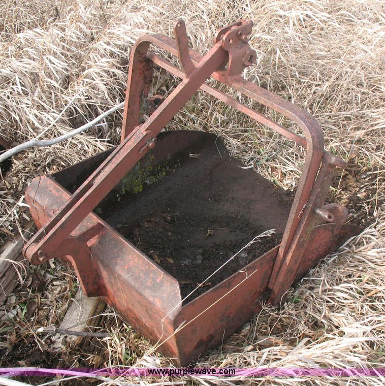 image for item D6571 1958 Massey-Ferguson TD-35 tractor