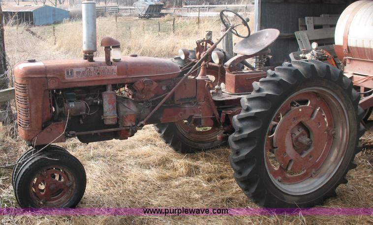 image for item D6572 1951 IHC Farmall Super C tractor