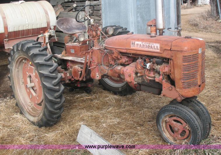 image for item D6572 1951 IHC Farmall Super C tractor