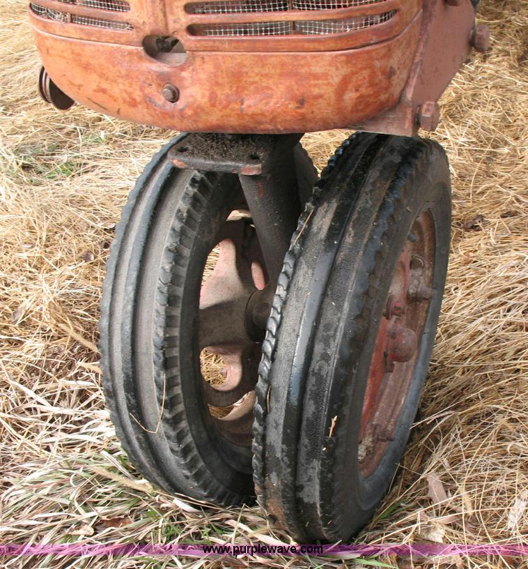 image for item D6572 1951 IHC Farmall Super C tractor