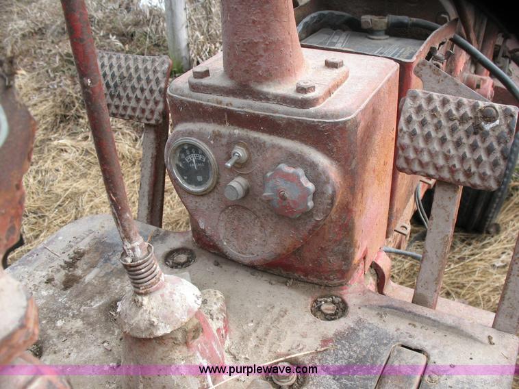 image for item D6572 1951 IHC Farmall Super C tractor