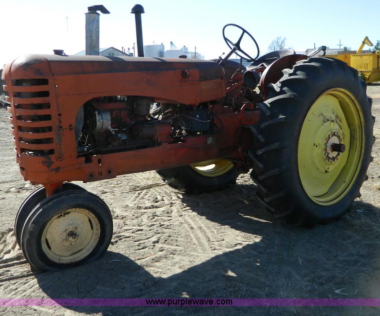 image for item D8715 Massey-Harris 30 Row Crop tractor