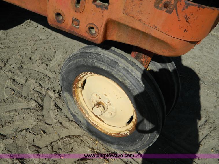 image for item D8715 Massey-Harris 30 Row Crop tractor