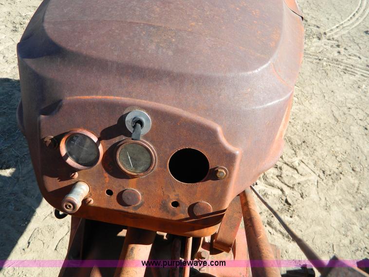 image for item D8715 Massey-Harris 30 Row Crop tractor