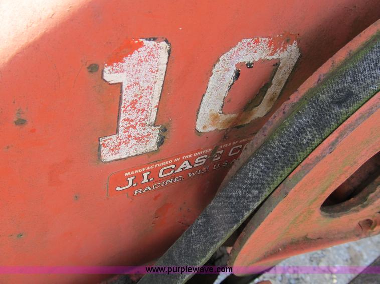 image for item D9306 Case 10 sickle mower