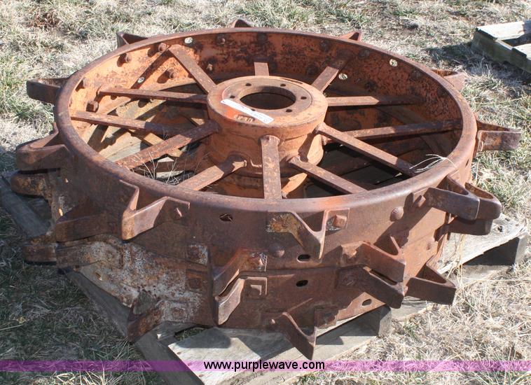 image for item H9570 Allis Chalmers steel wheels