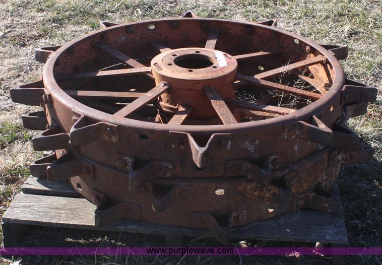 image for item H9570 Allis Chalmers steel wheels
