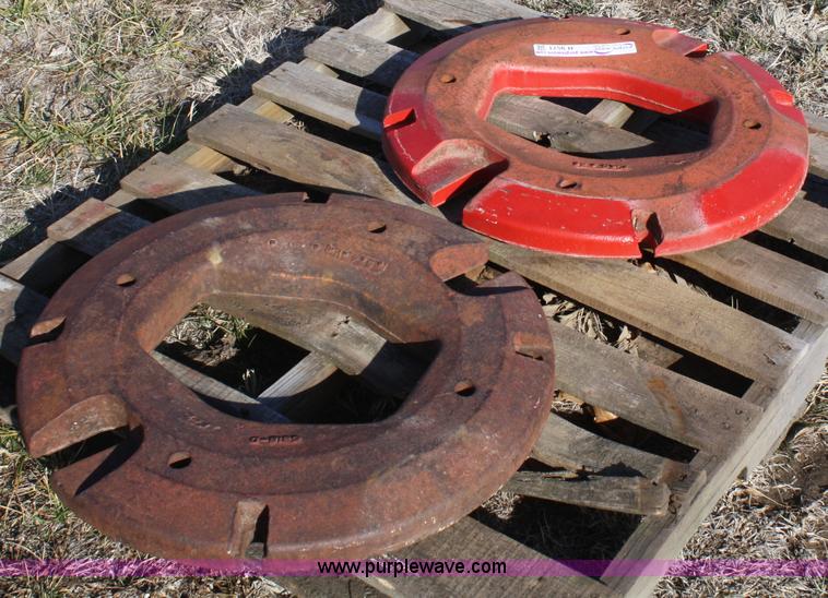 image for item H9571 (2) International Farmall rear wheel weights