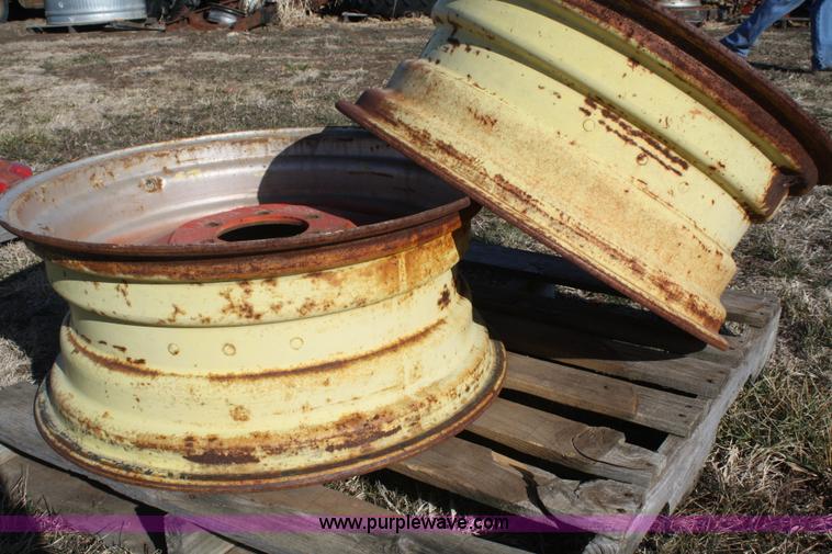 image for item H9572 Allis Chalmers custom made wheels