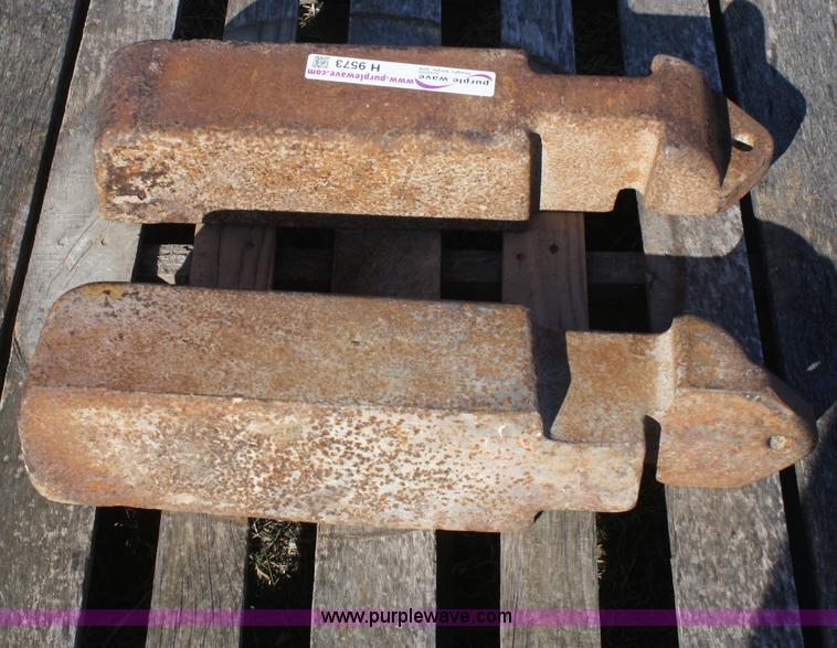 image for item H9573 Allis Chalmers weights
