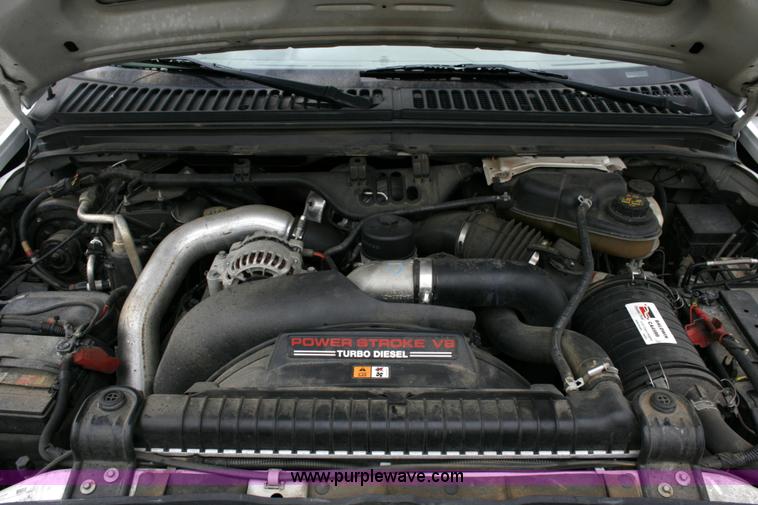 image for item 6067 2006 Ford F350 XL Super Duty cab and chassis