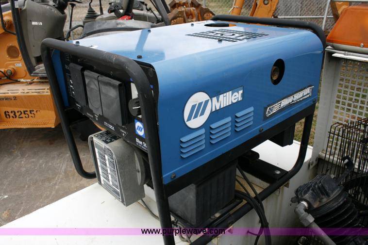 image for item 6068 2006 Knapheide 6108D54J service truck body