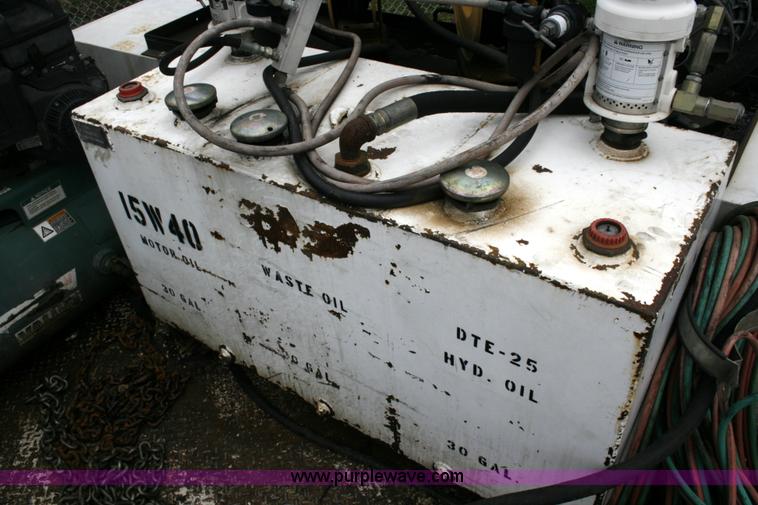 image for item 6068 2006 Knapheide 6108D54J service truck body