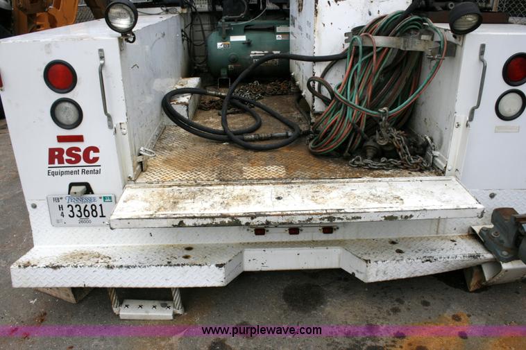 image for item 6068 2006 Knapheide 6108D54J service truck body