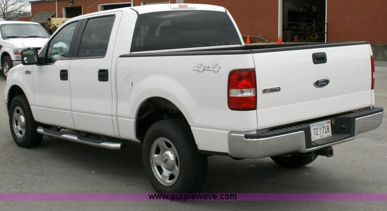 image for item 6069 2005 Ford F150 XLT pickup truck