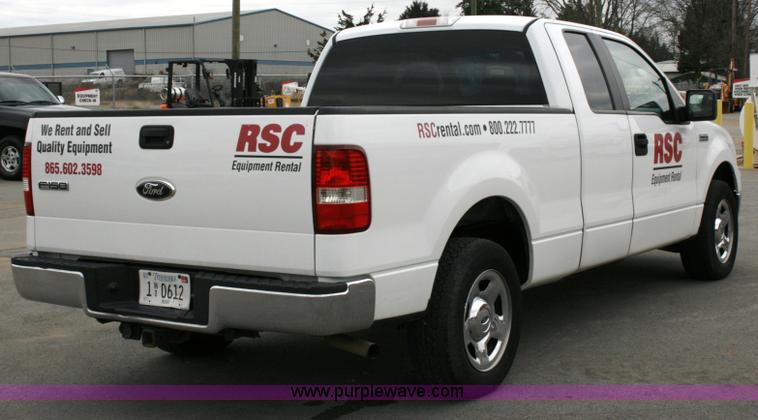 image for item 6070 2006 Ford F150 XLT pickup truck