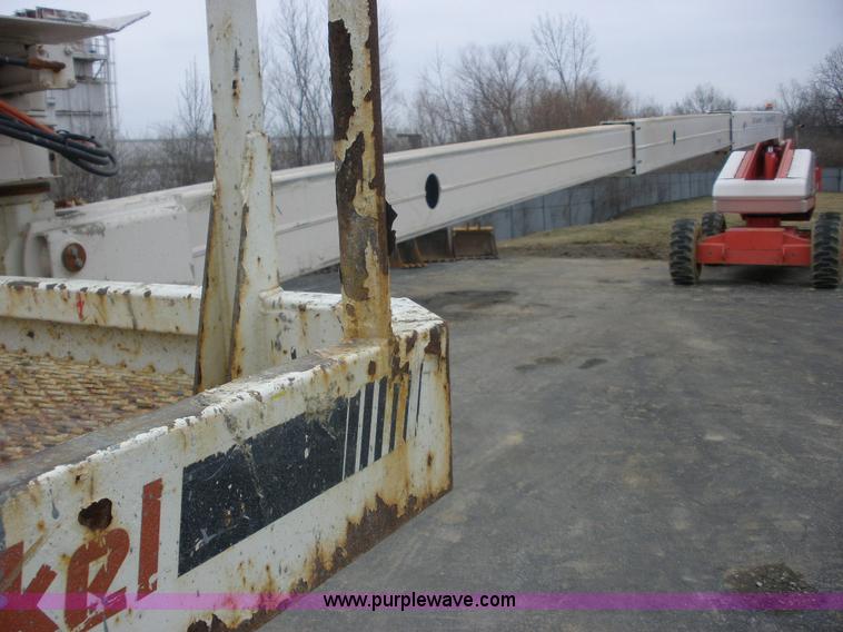 image for item A1864 2000 Snorkel TB60 boom lift