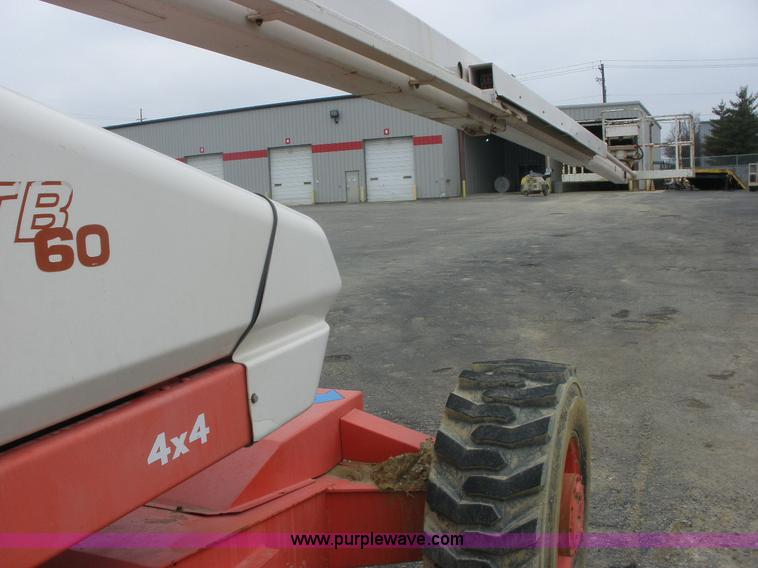image for item A1864 2000 Snorkel TB60 boom lift