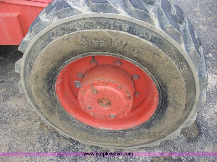 image for item A1864 2000 Snorkel TB60 boom lift