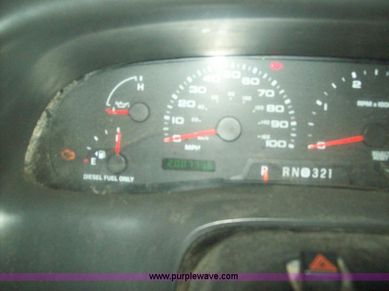 image for item A1865 2004 Ford F350 Super Duty service truck