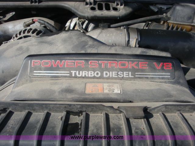 image for item A1867 2005 Ford F250 XLT Super Duty pickup truck