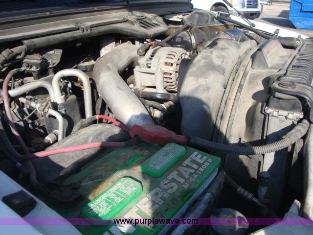 image for item A1867 2005 Ford F250 XLT Super Duty pickup truck