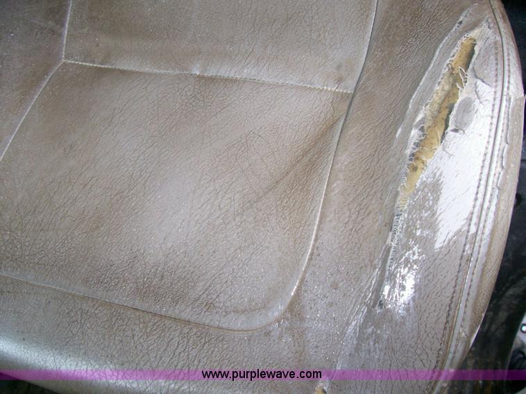 image for item A1873 2006 Freightliner M2 106 roll back truck