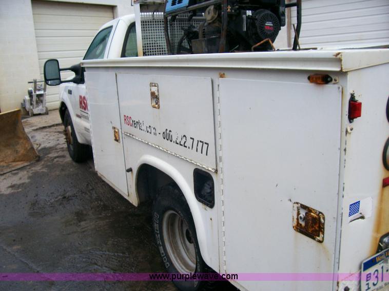 image for item A1874 2004 Ford F350 XL Super Duty service truck