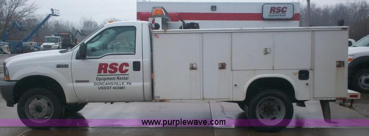 image for item A1877 2004 Ford F550 Super Duty service truck