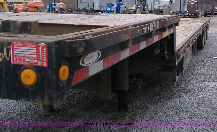 image for item A1879 2005 Ledwell 48' tandem axle hydratail tilt bed trailer