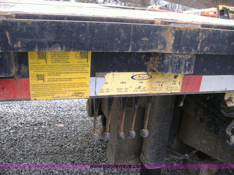 image for item A1879 2005 Ledwell 48' tandem axle hydratail tilt bed trailer