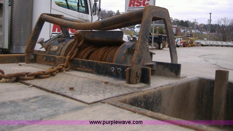 image for item A1879 2005 Ledwell 48' tandem axle hydratail tilt bed trailer