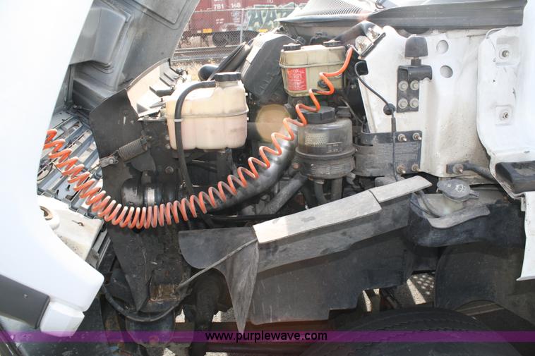 image for item A1881 2007 GMC C5500 service truck
