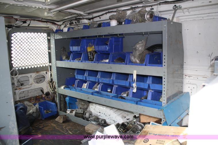 image for item A1883 2002 Ford E350 cargo van