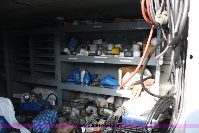 image for item A1884 2005 Ford E350 cargo van