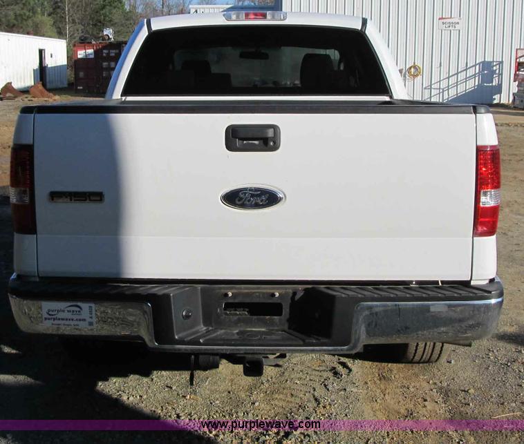 image for item A4928 2007 Ford F150 XLT pickup truck